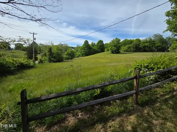 1584 Old Boones Creek Road, Jonesborough, TN 37659