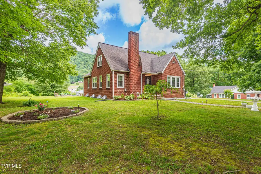 258 Greenwood Drive, Weber City, VA 24290 - #2