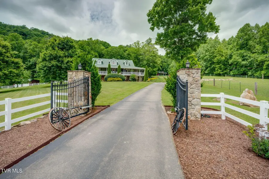 1008 Holly Meadow Road, Mountain City, TN 37683 - #3