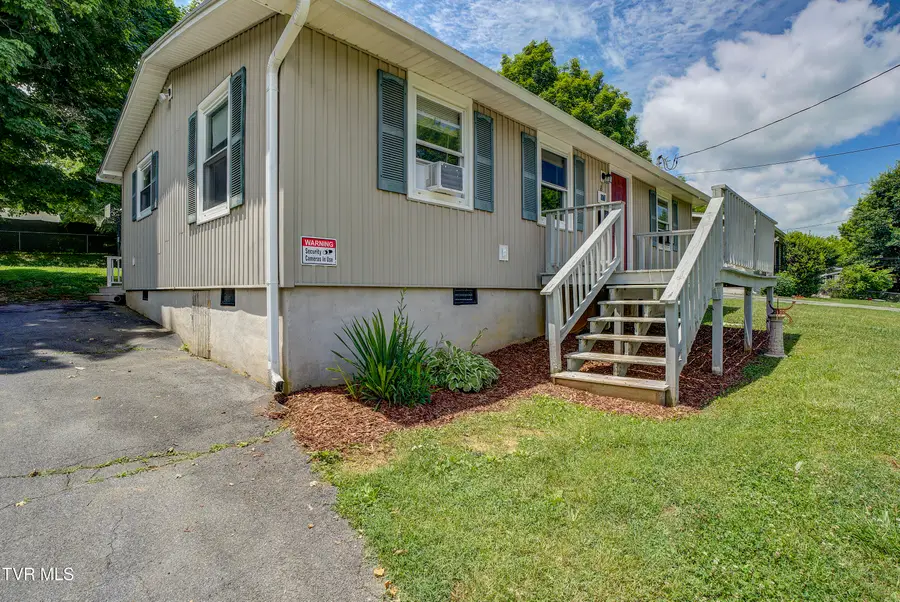 612 Trudy Street, Elizabethton, TN 37643 - #2