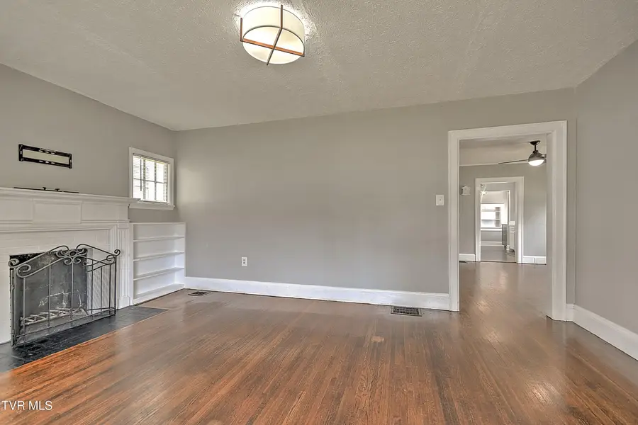 500 Ash Street, Bristol, TN 37620 - #3