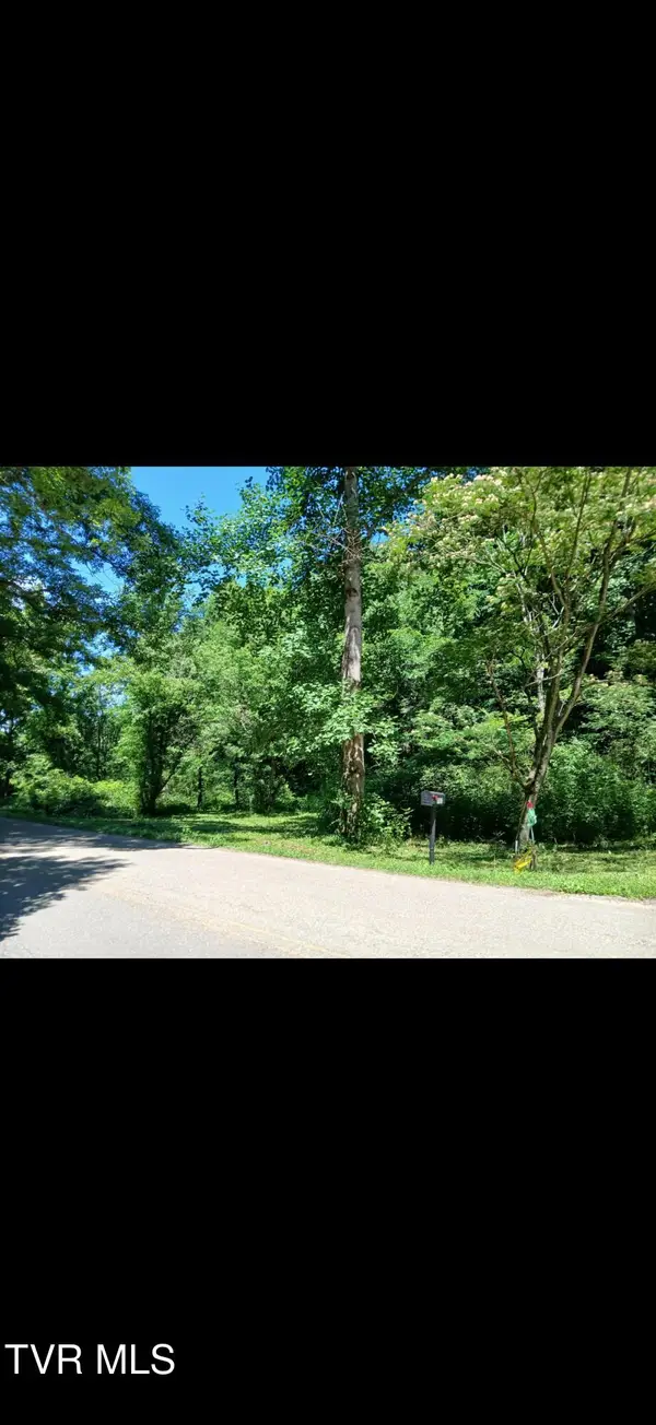 701 Old Witt Road, Morristown, TN 37813