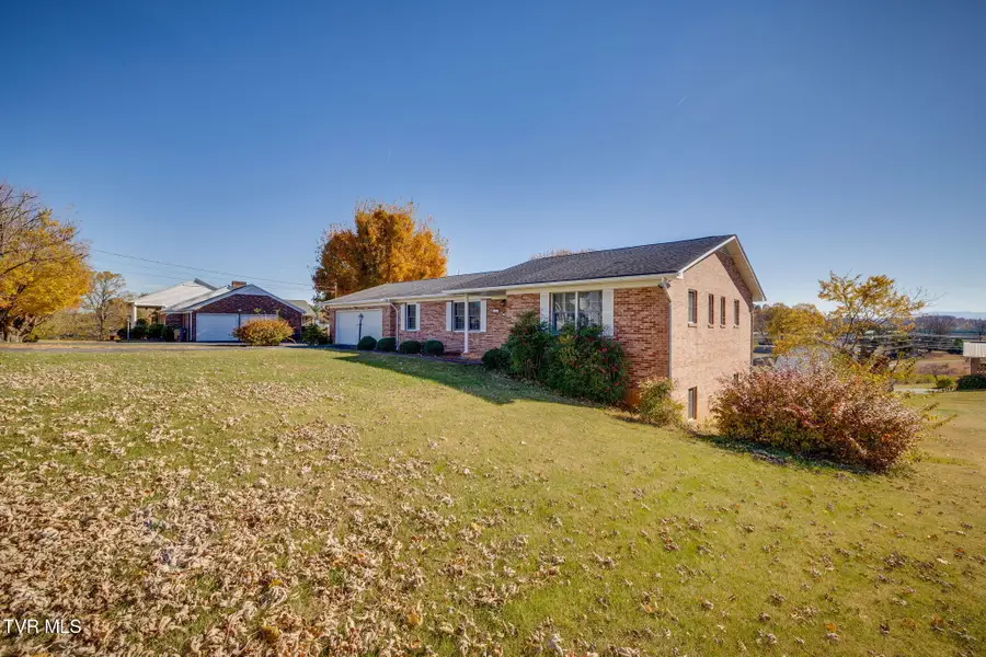 107 Mountain View Circle, Piney Flats, TN 37686 - #3