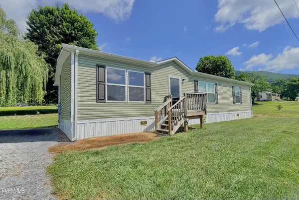 583 Dogwood Street, Weber City, VA 24290