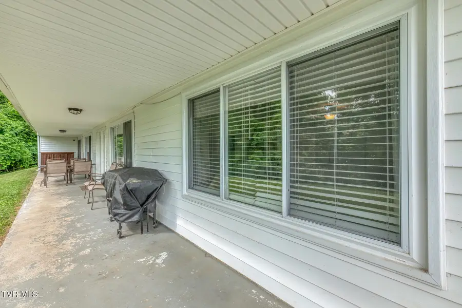 124 Tolley Lane, Erwin, TN 37650 - #3