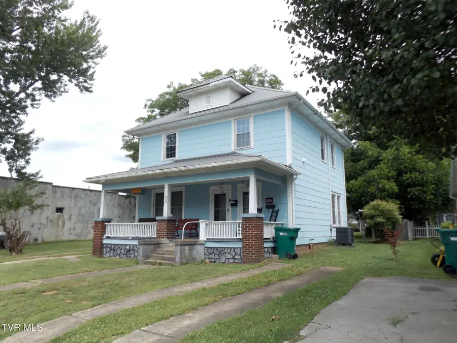 350 Carolina Avenue #2, Erwin, TN 37650 - #2