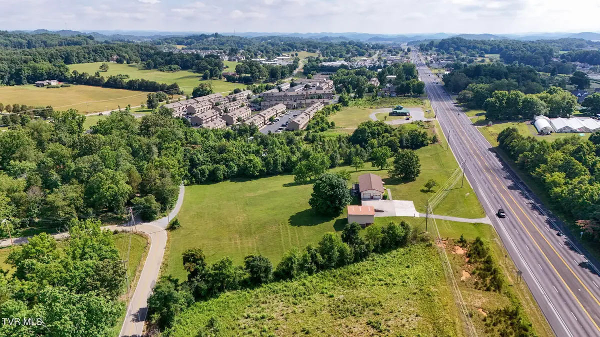 6089 Bristol Highway, Piney Flats, TN 37686 - #1