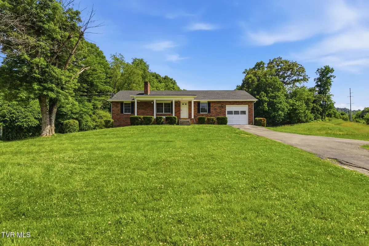 122 East Carters Valley Road, Kingsport, TN 37665 - #1