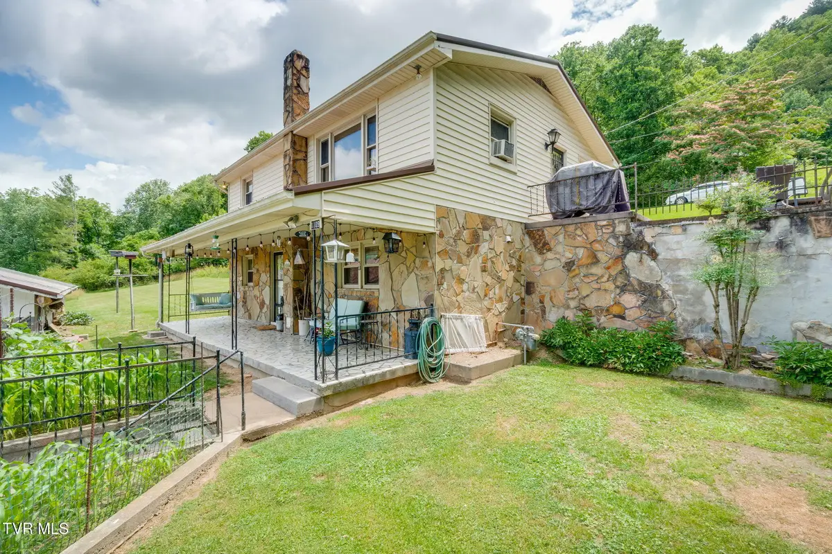 1109 Opekiska Extension, Erwin, TN 37650 - #1