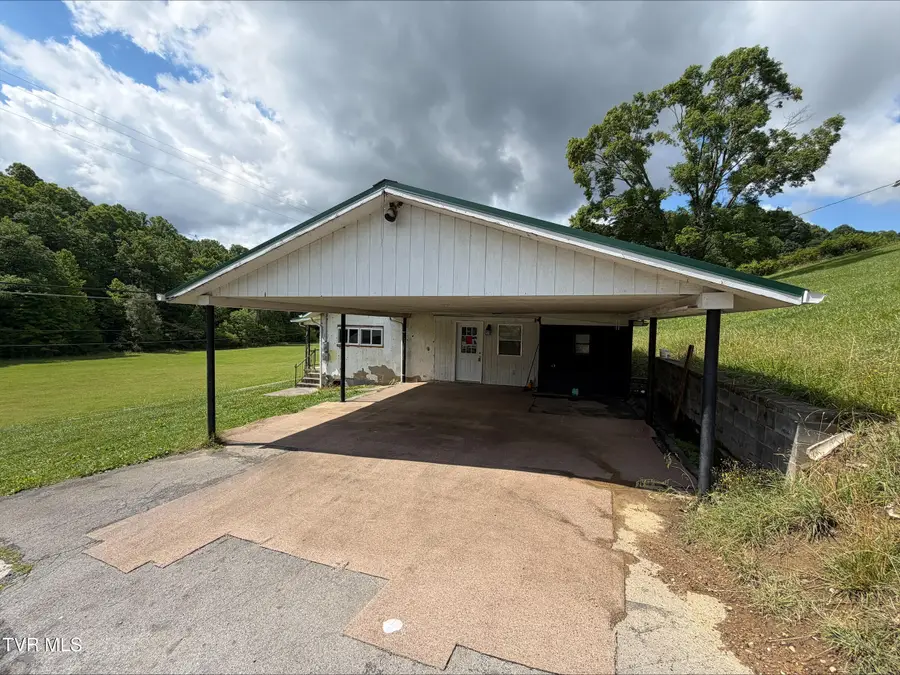 21538 Benhams Road, Bristol, VA 24202 - #2