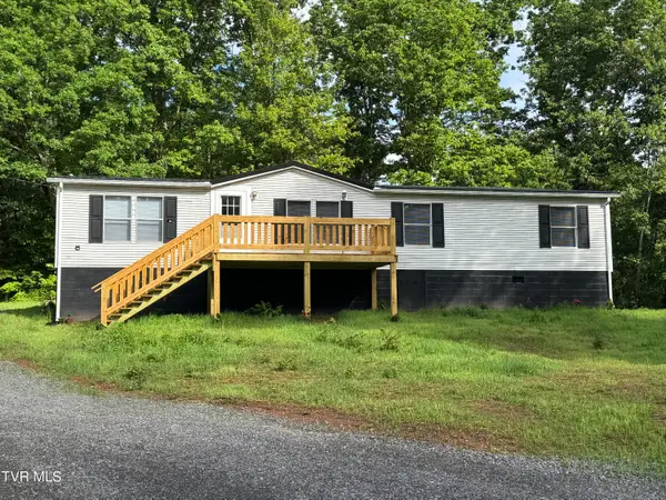 1555 Hamner Hollow Road, Big Stone Gap, VA 24219