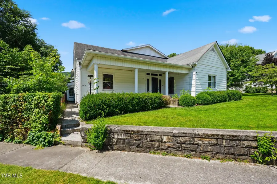 1001 Spruce Street, Norton, VA 24273 - #3