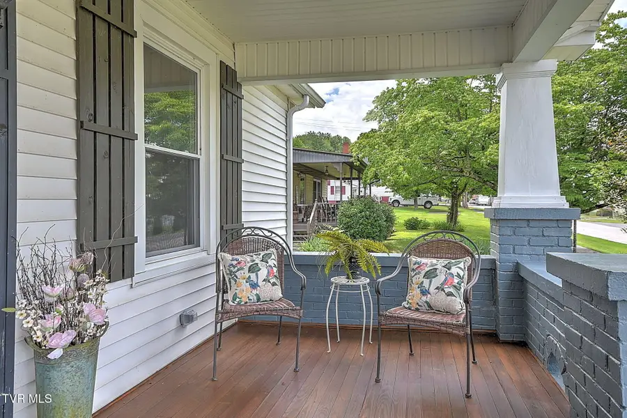 444 Cedar Street, Bluff City, TN 37618 - #3