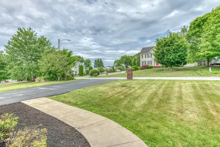 4117 Sioux Drive, Johnson City, TN 37604 - #3