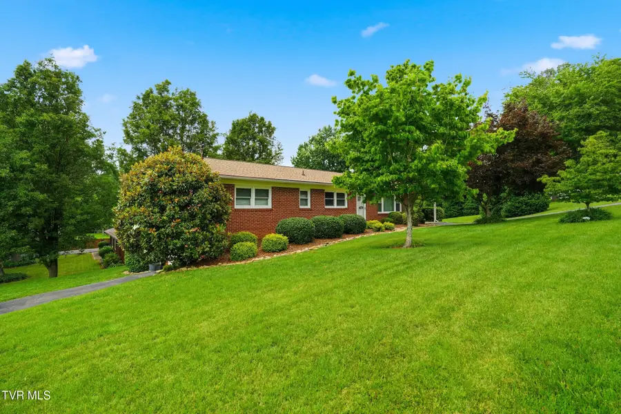 716 Kendrick Creek Road, Kingsport, TN 37663 - #2