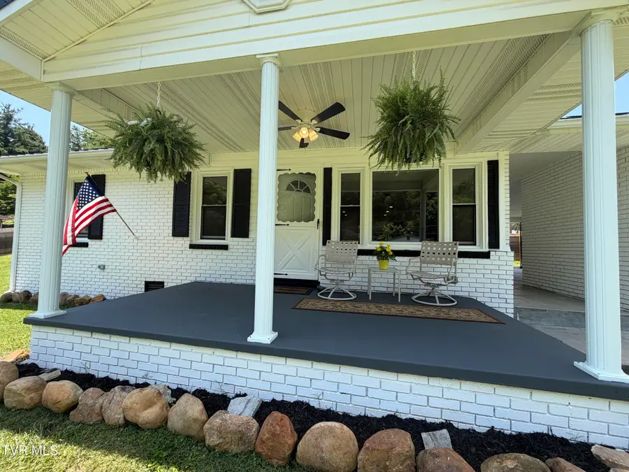 103 Commodore Avenue, Elizabethton, TN 37643 - #3