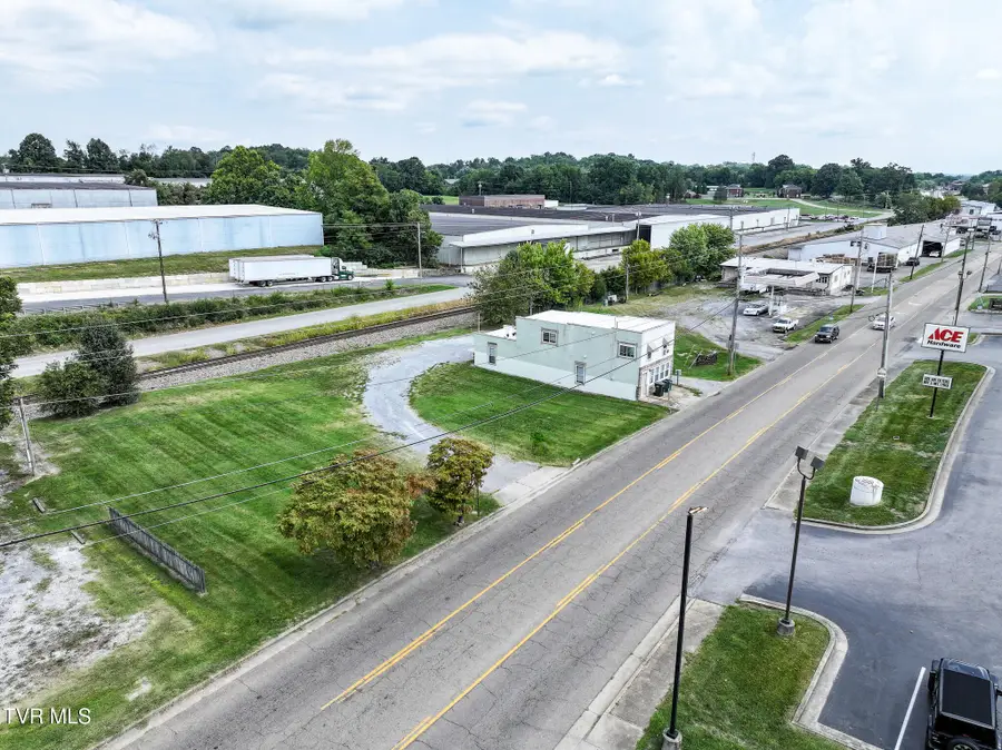 1028 West Main Street, Greeneville, TN 37743 - #2