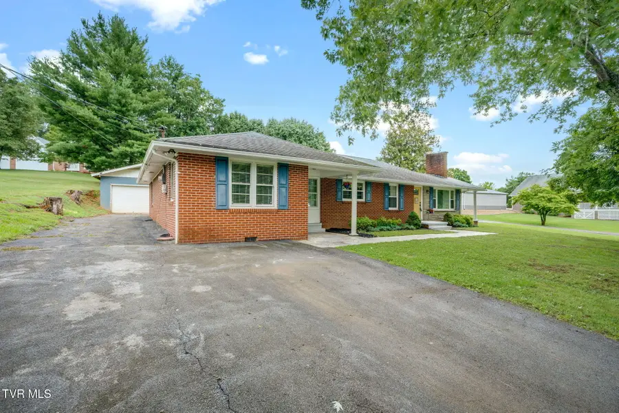 329 Lewis Lane, Kingsport, TN 37660 - #3