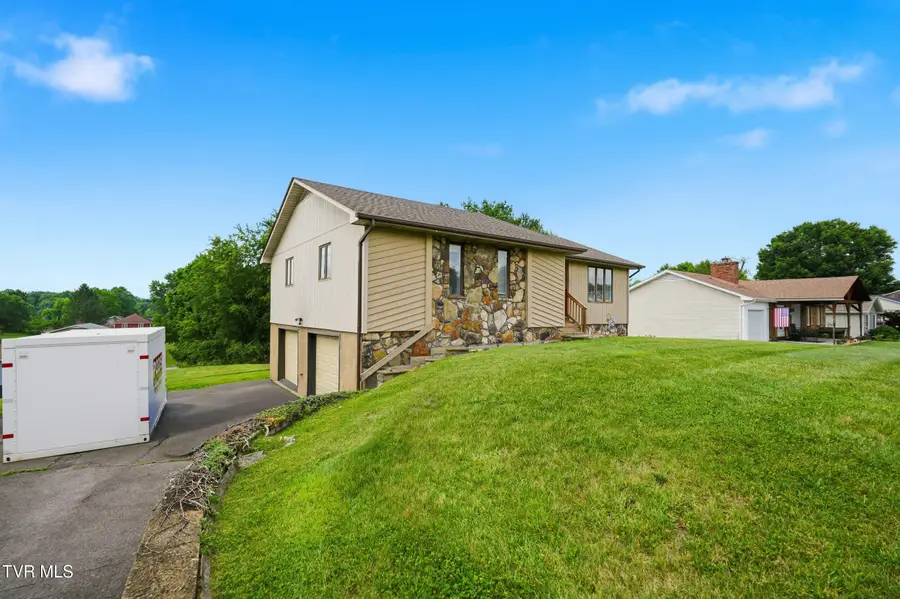 5011 Old Jonesboro Road, Bristol, TN 37620 - #3