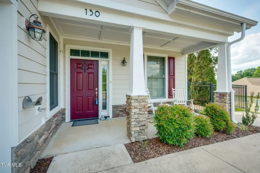 130 Devonshire Avenue, Johnson City, TN 37601 - #2