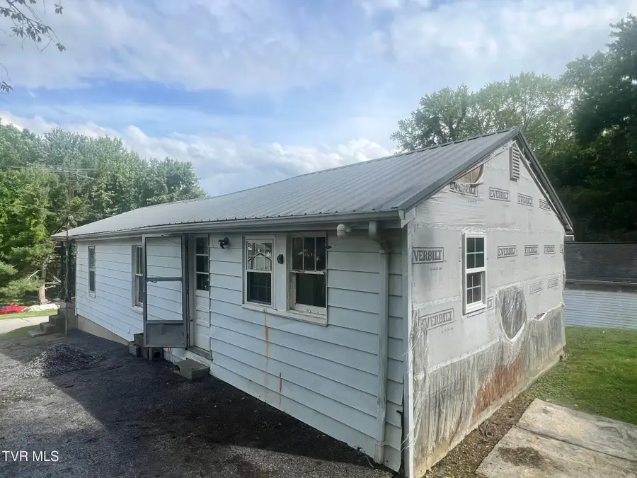 113 Sycamore Street, Greeneville, TN 37745 - #3