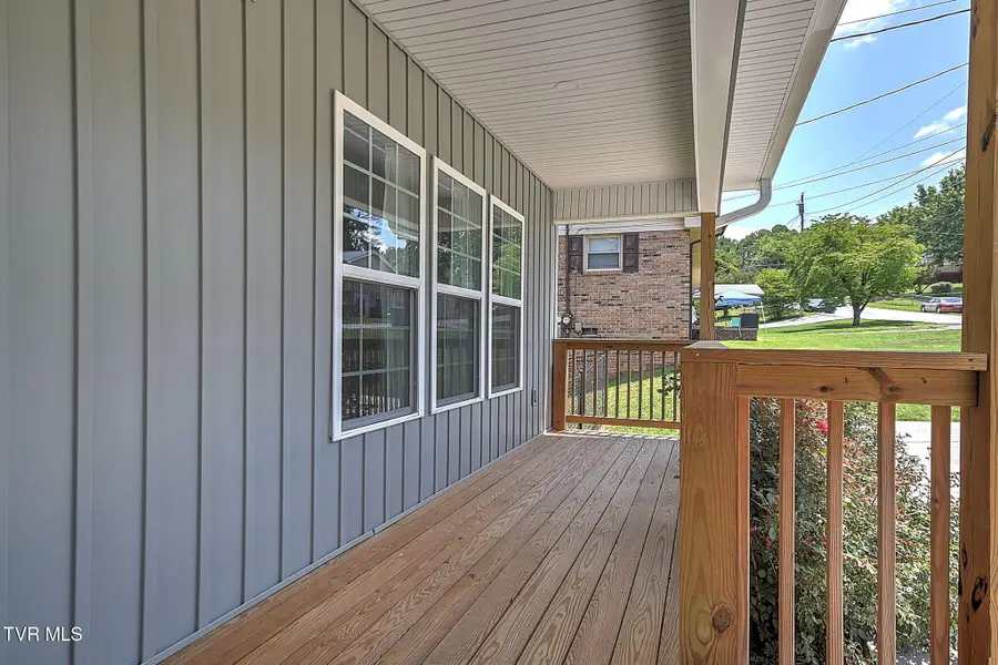 338 Highland Drive, Bluff City, TN 37618 - #3