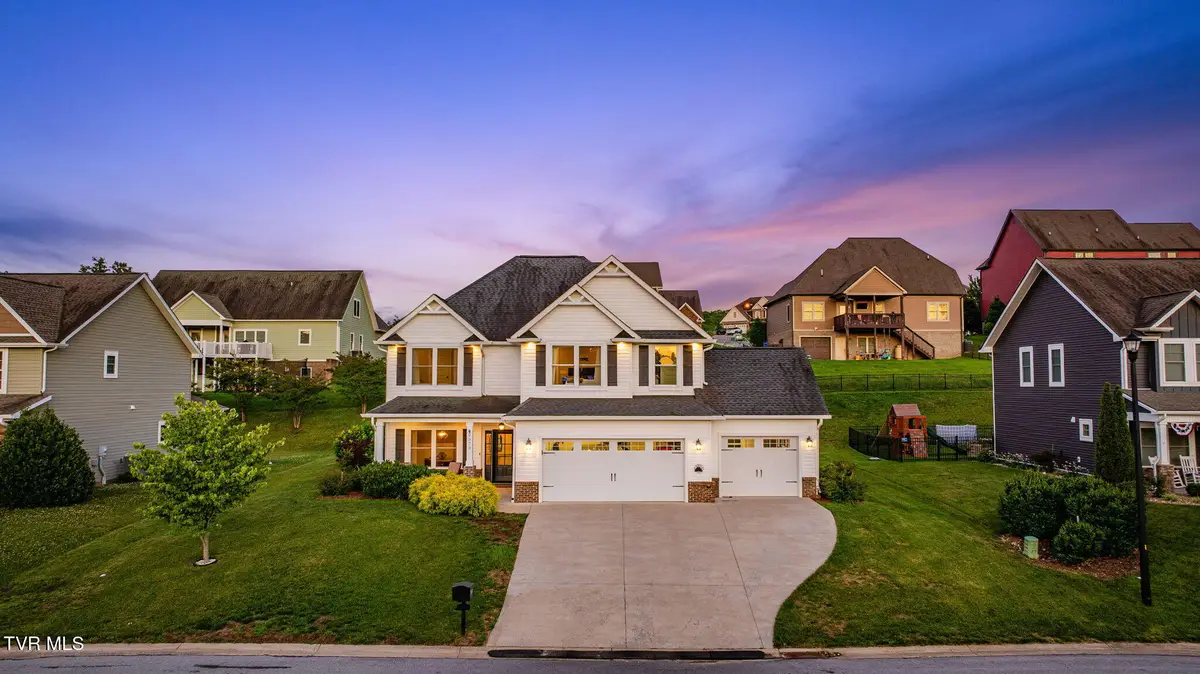 2572 Bridgeforth Crossing, Kingsport, TN 37660 - #1