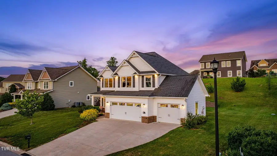 2572 Bridgeforth Crossing, Kingsport, TN 37660 - #3
