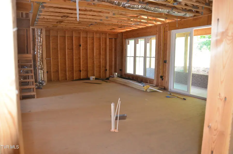 2354 Edinburgh Channel Road, Kingsport, TN 37664 - #3