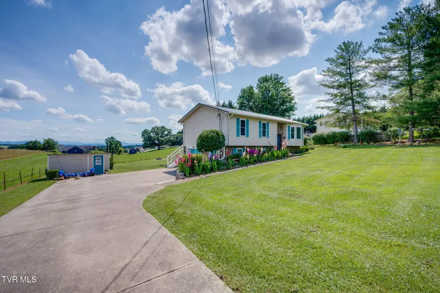 240 Cumberland Drive, Greeneville, TN 37745 - #3