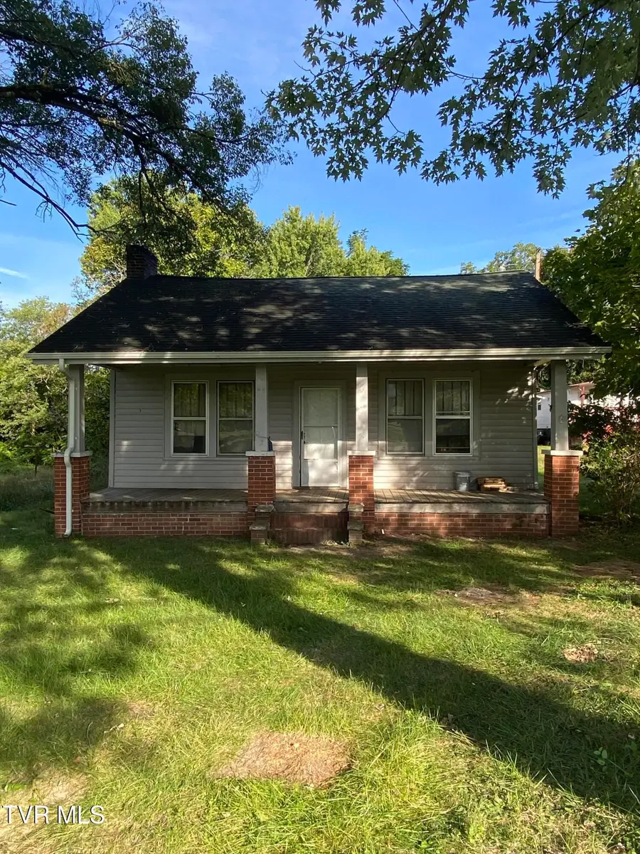 4228 Sullivan Gardens Drive, Kingsport, TN 37660 - #2