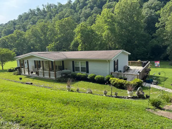 5284 Manville Road, Gate City, VA 24251
