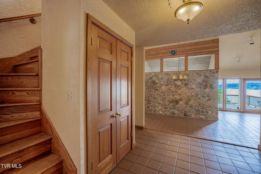 562 Gammon Road, Kingsport, TN 37663 - #2