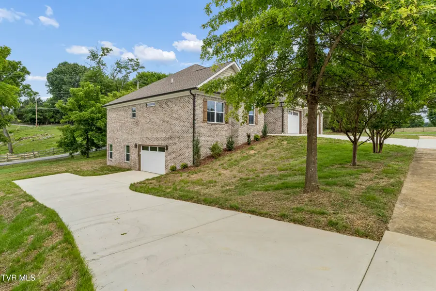130 Jessicas Way, Johnson City, TN 37615 - #3