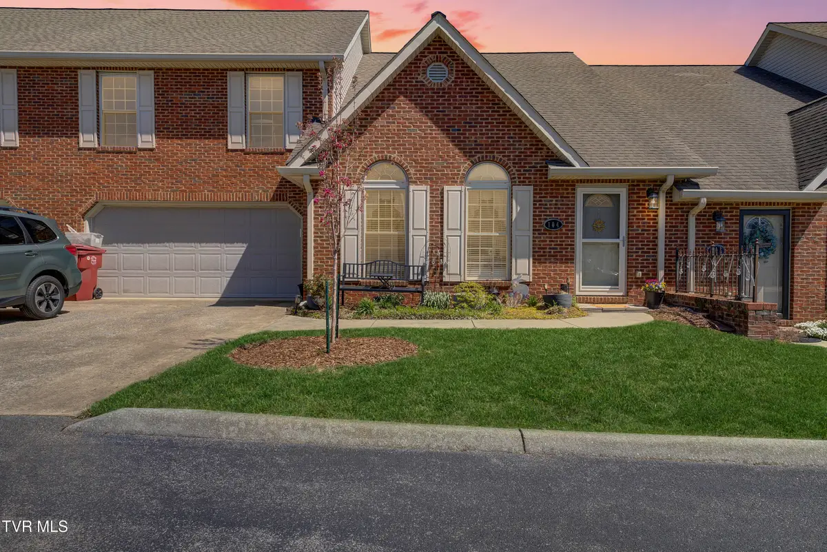 404 East Mountain View Road #104, Johnson City, TN 37601 - #1