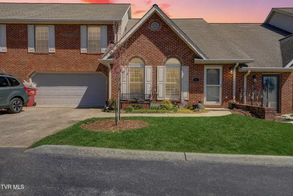 404 East Mountain View Road #104, Johnson City, TN 37601