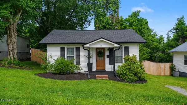 911 Sells Avenue, Johnson City, TN 37604