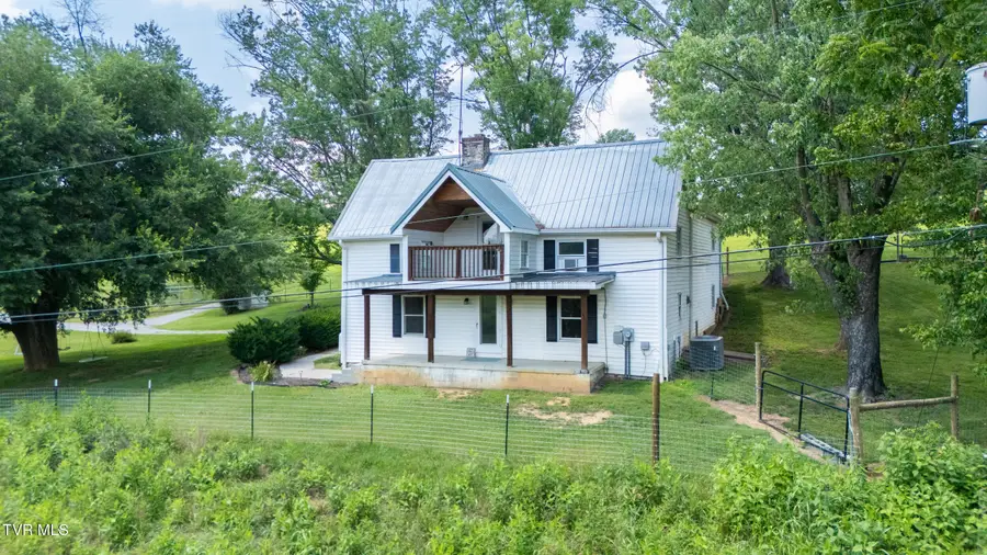 208 Buffalo Road, Bluff City, TN 37618 - #3