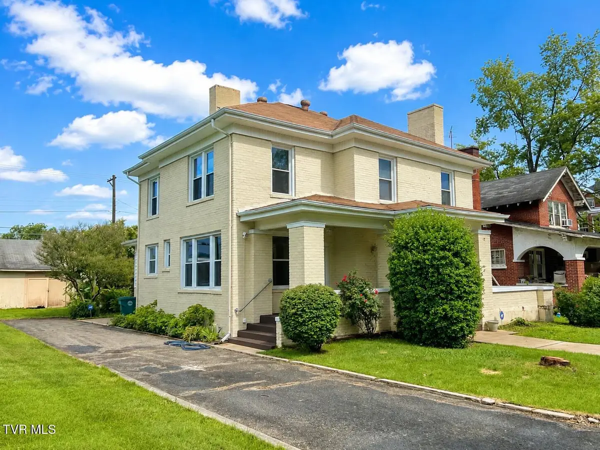 835 Highland Avenue, Bristol, VA 24201 - #1