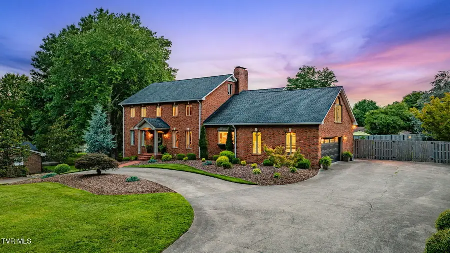 704 Chippendale Road, Kingsport, TN 37660 - #2