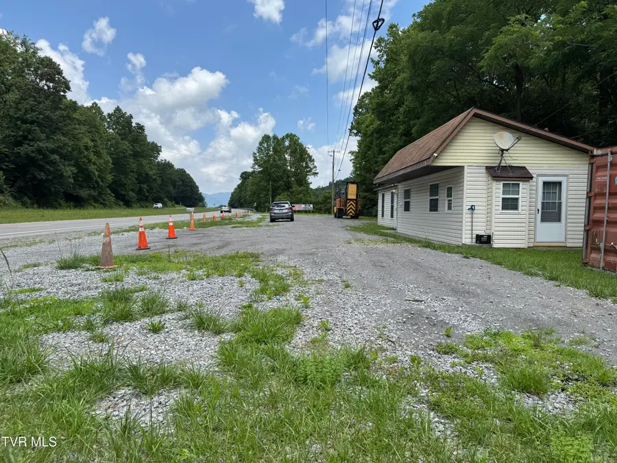 606 Orby Cantrell Highway, Big Stone Gap, VA 24219 - #3