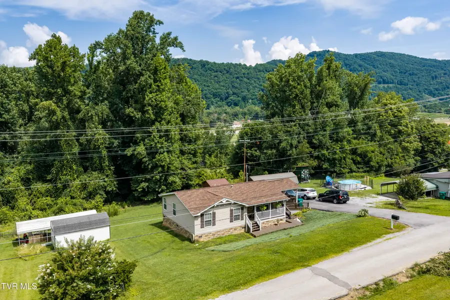 679 Vinton Avenue, Erwin, TN 37650 - #2