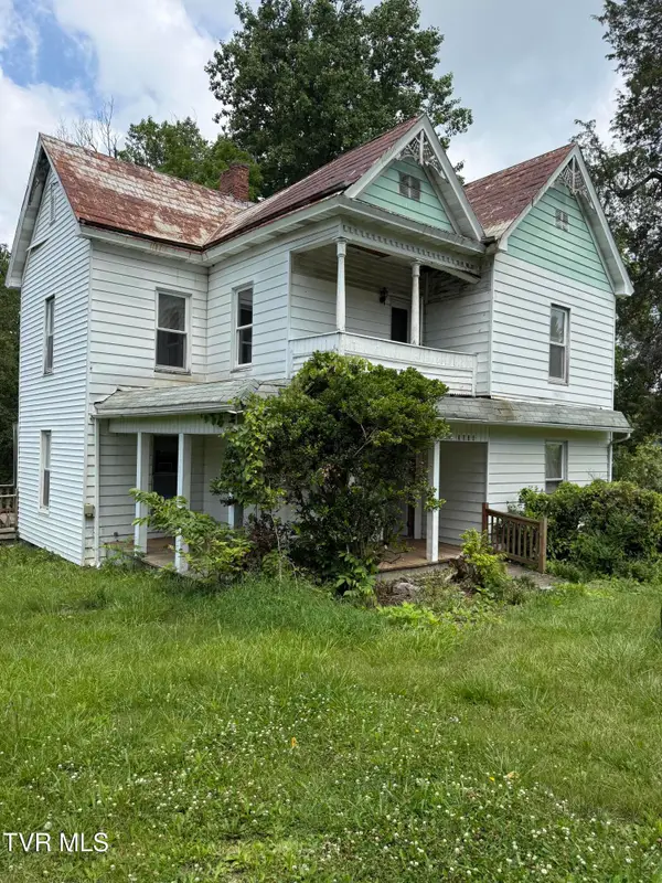 2236 Vance Tank Road, Bluff City, TN 37618