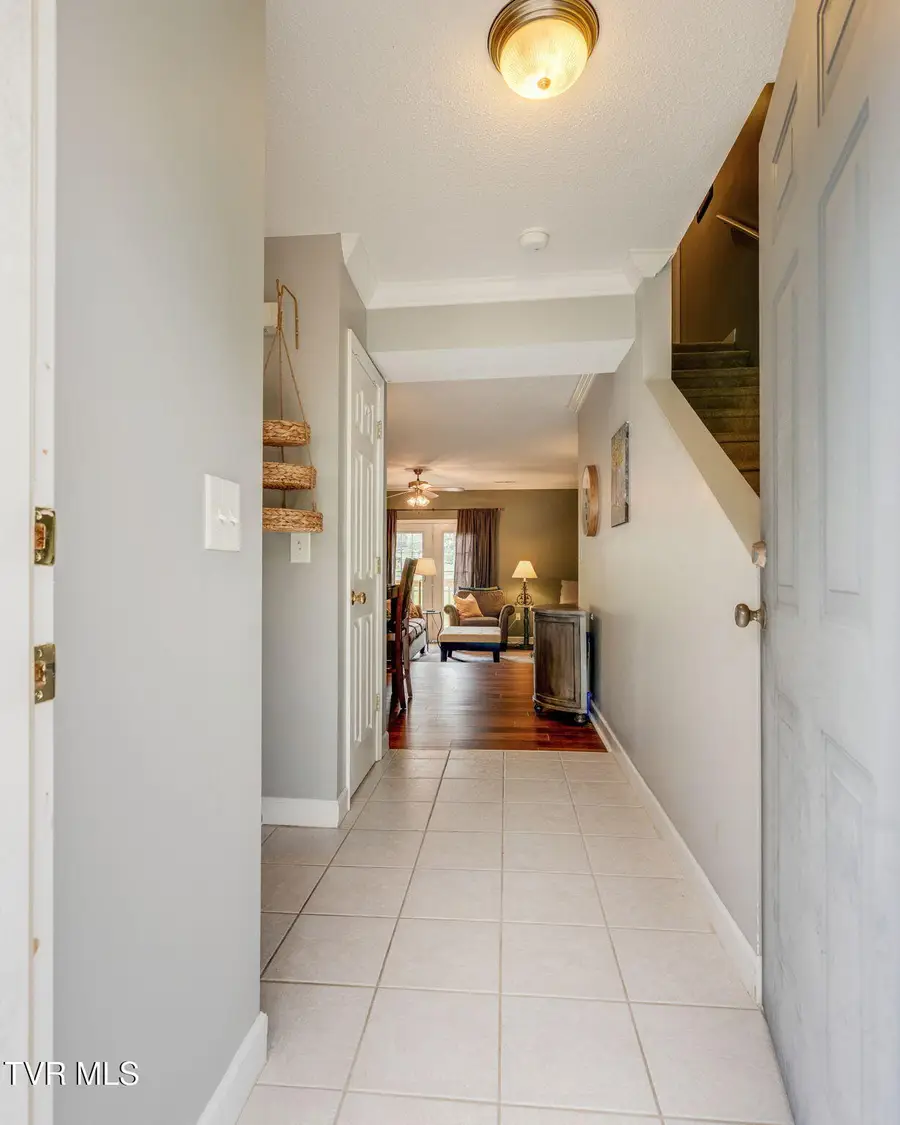 2201 Cherokee Road #Apt 12, Johnson City, TN 37604 - #3