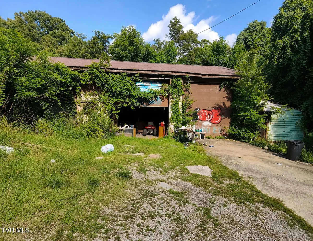 241 West Barton Ridge Road, Greeneville, TN 37743 - #1