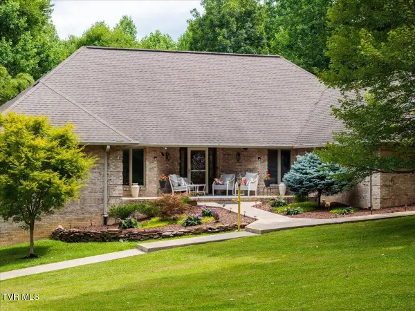 2031 Ridgefield Road, Johnson City, TN 37601