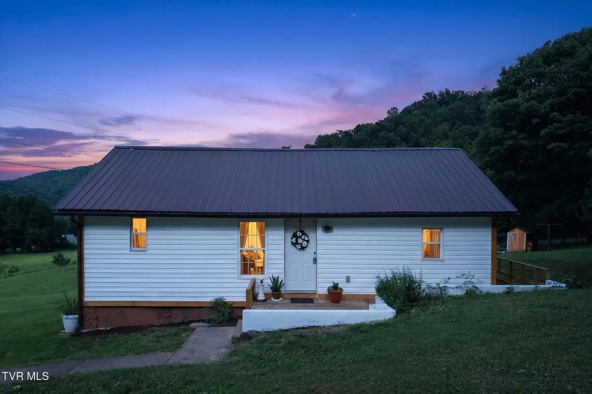 191 Dillard Avenue, Erwin, TN 37650 - #1