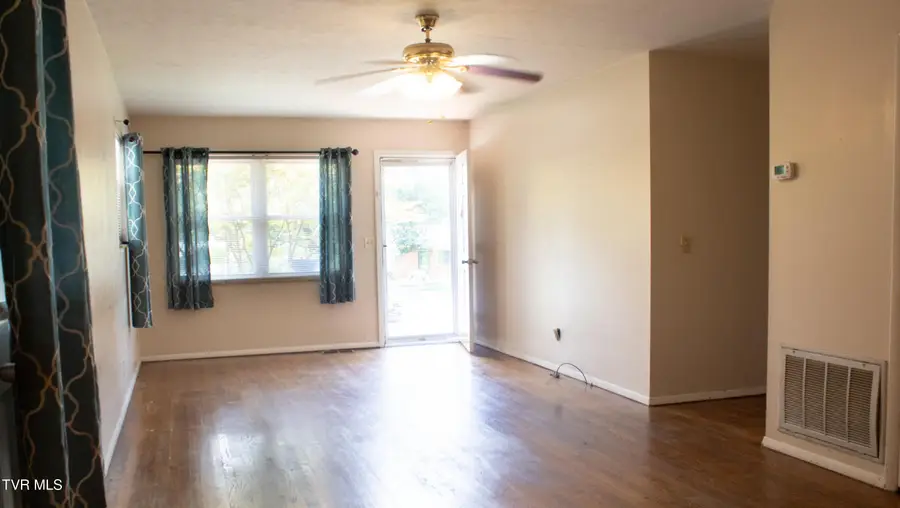 4112 Prescott Drive, Johnson City, TN 37601 - #3