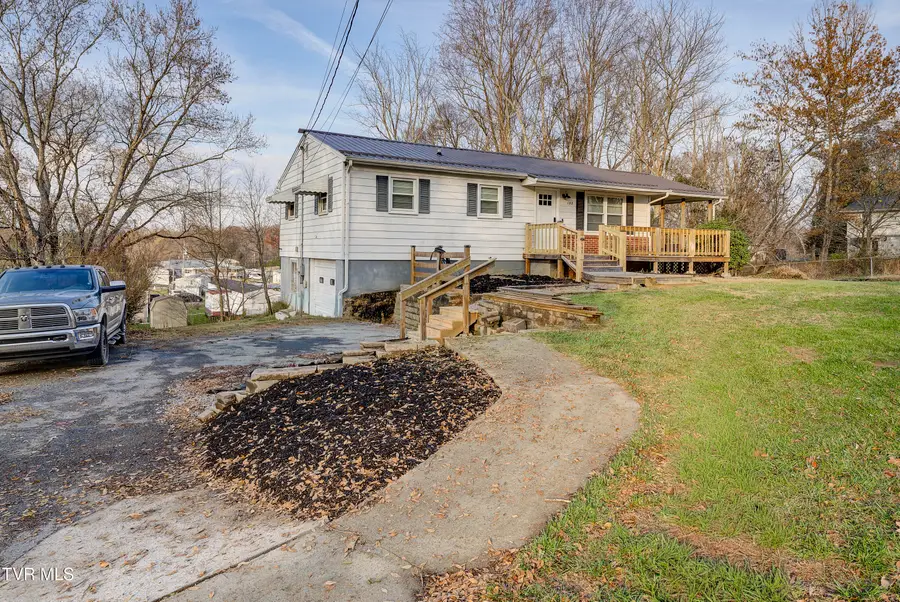 195 Lynn Lane, Johnson City, TN 37604 - #3