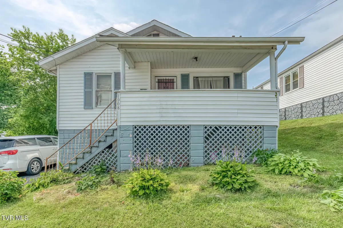 1908 Anderson Street, Bristol, TN 37620 - #1